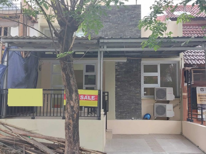 Rumah Dijual di Taman Simpruk Sriwijaya Lippo Cikarang